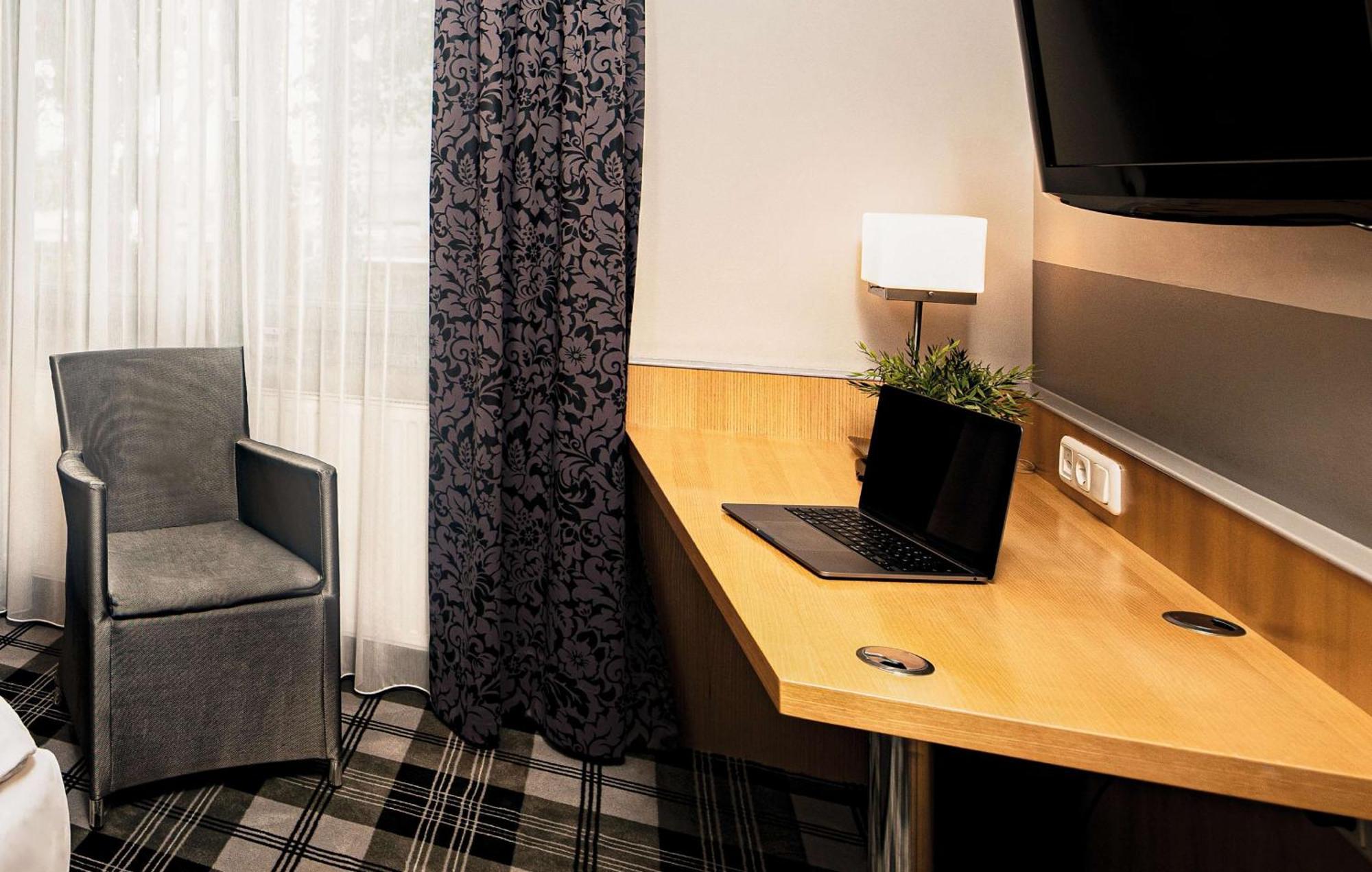 Median Hotel Hannover Lehrte Eksteriør bilde